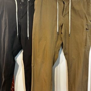 Vuori Men's Casual Drawstring Pants - Grey and Tan, 2 pair 30 x 30, M